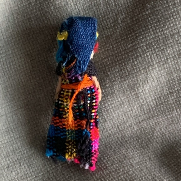 Vintage miniature tiny handmade Worry doll from Guatemala - Picture 7 of 8